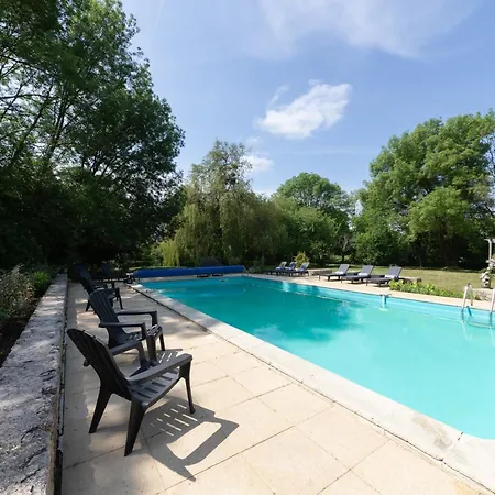 Casa vacanze Logis Du Xviième - Avec Piscine Privée Et Chauffée